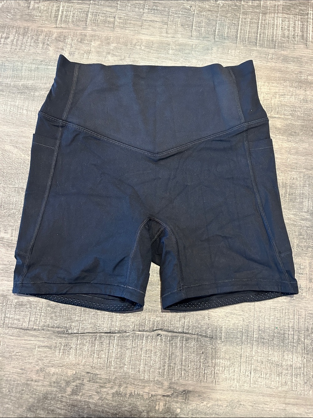 HALARA High-Rise Black Bike Shorts